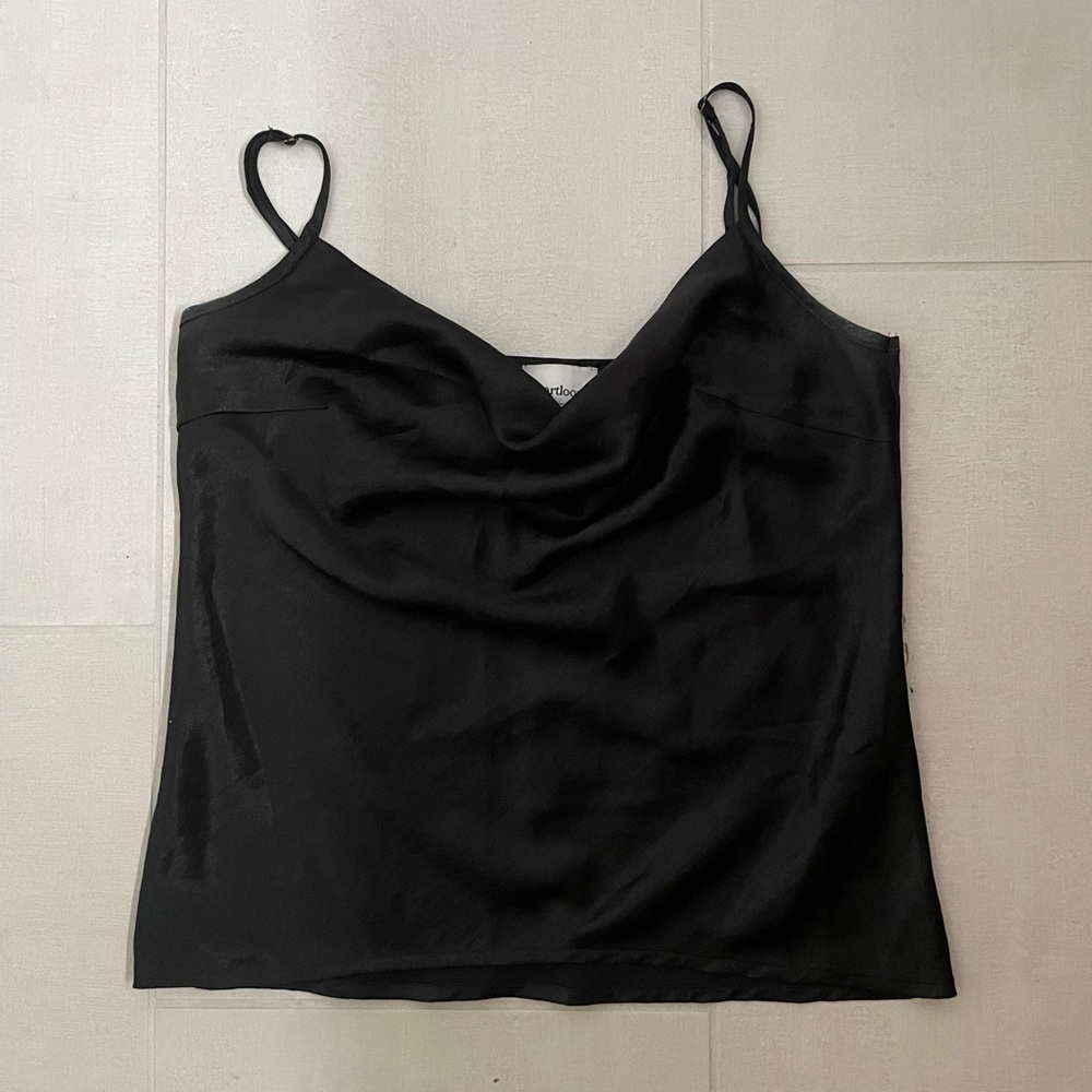 Black cow neck tank